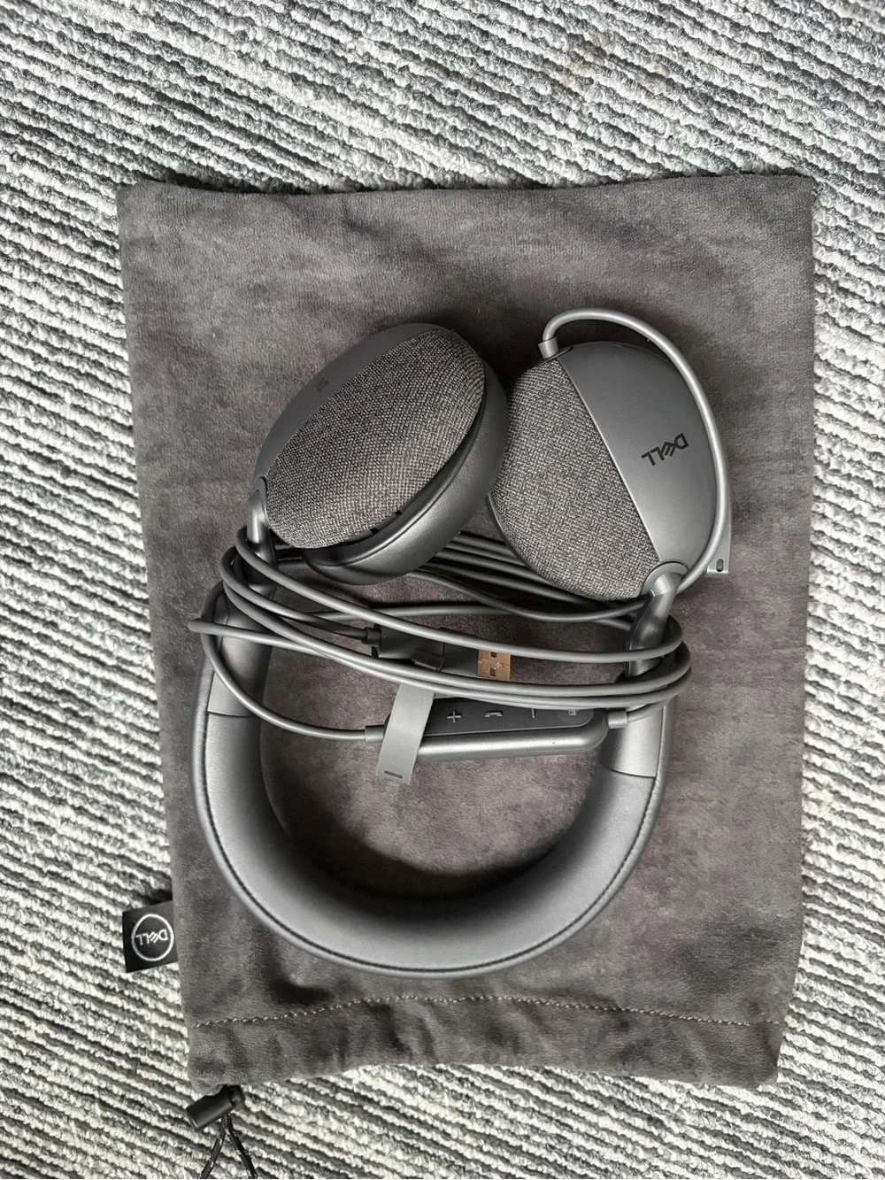 Dell Pro Wired Headset with Active Noise Cancelling (WH5024-DWW) - Black - New